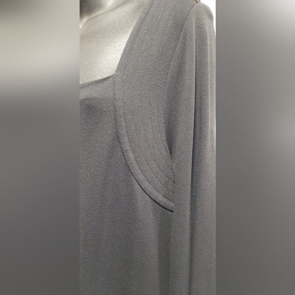 Talbots Woman's XL Classic Simple Elegant Black Dress Long Sleeve Stretch Fabric - Picture 3 of 9